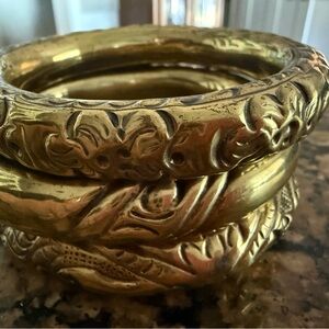 Antique-Style Gold Floral Engraved Bangle Bracelet Set - Women